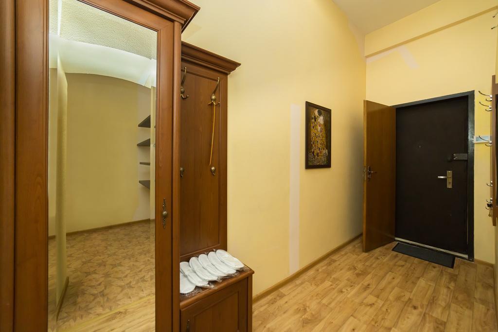 Cozy Apartment In Centre Of Kiev Luaran gambar