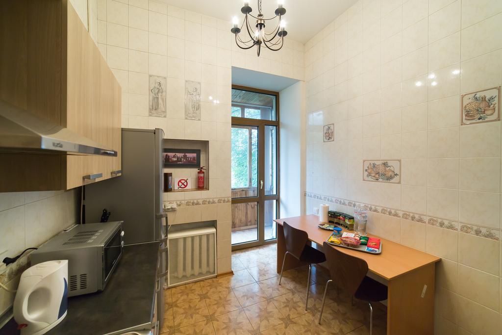 Cozy Apartment In Centre Of Kiev Luaran gambar